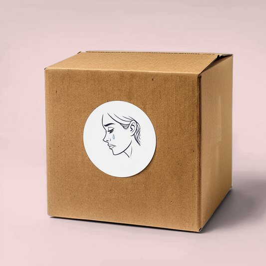 Un sticker au design épuré affiche un visage stylisé exprimant la tristesse