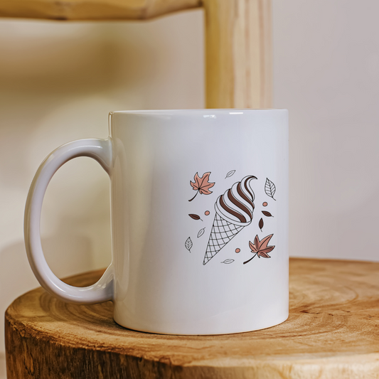 Mug avec motif de cornet de glace automnal dans un style vectoriel vibrant