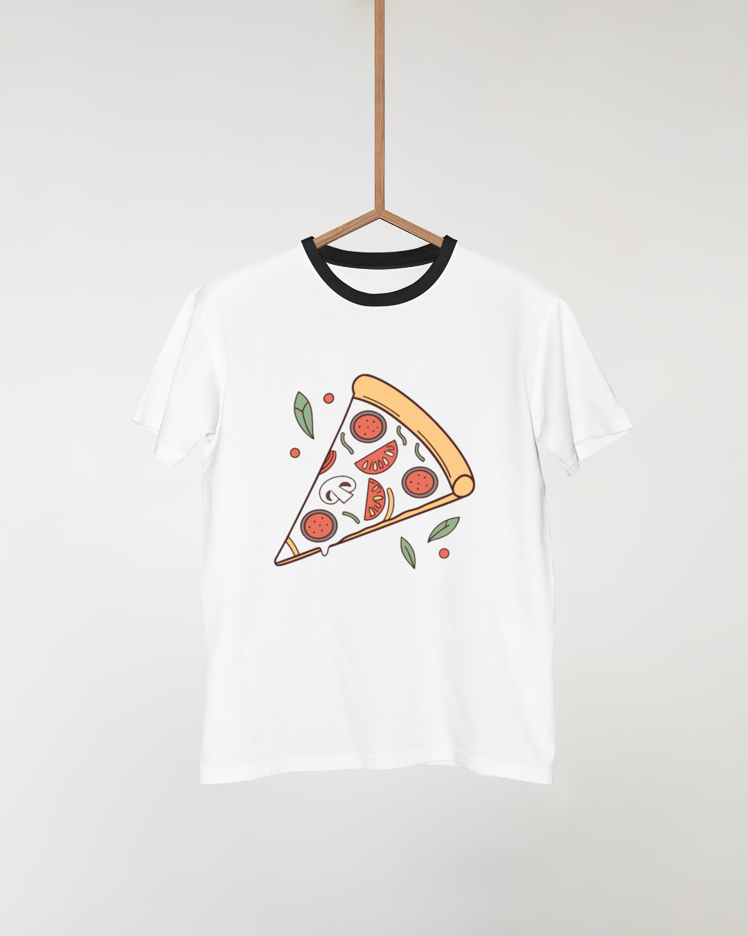 T-shirt stylisé avec part de pizza gourmande décorative pour amateurs de cuisine créative