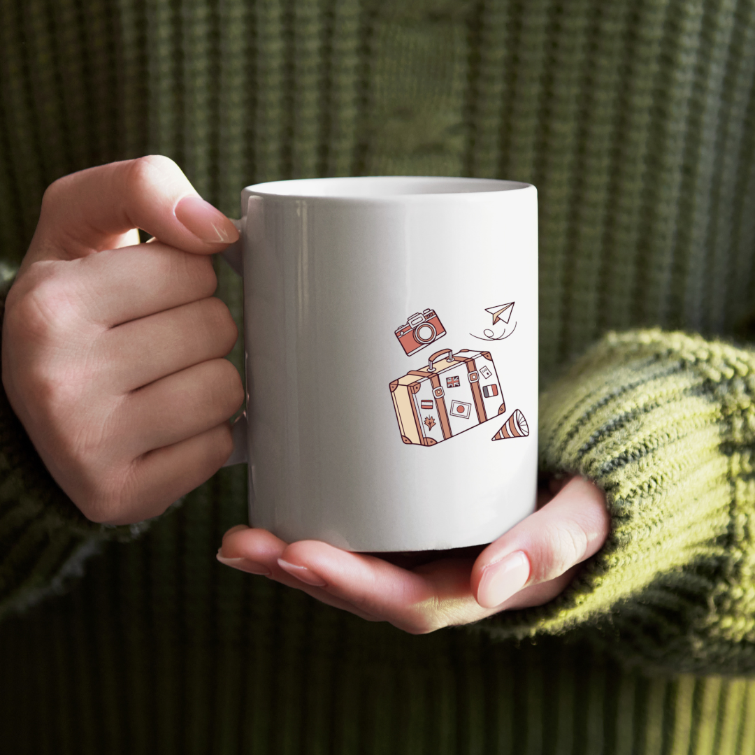 Mug avec icône élégante de valise et caméra pour les explorateurs passionnés