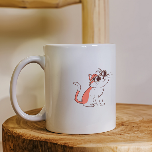 Mug original avec un chat adorable portant des lunettes dans un style cartoon unique