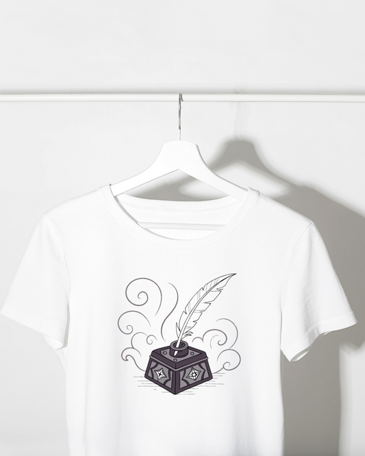 T-shirt vintage avec icône plume magique encré au style rétro chic et élégant