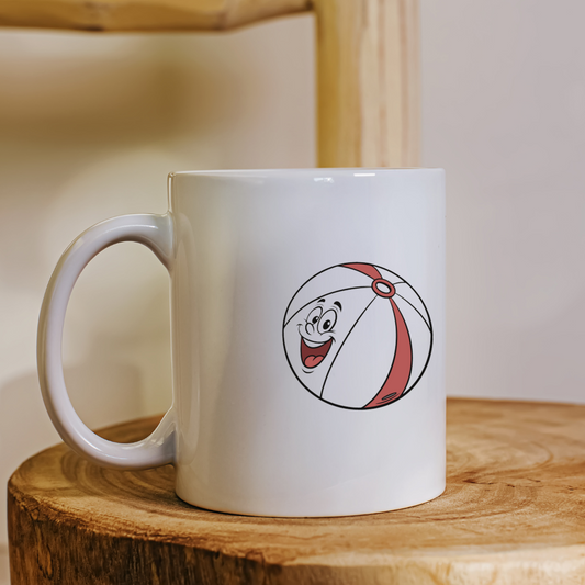 Mug avec ballon de plage en doodle joyeux ajouté, idéal pour une ambiance estivale