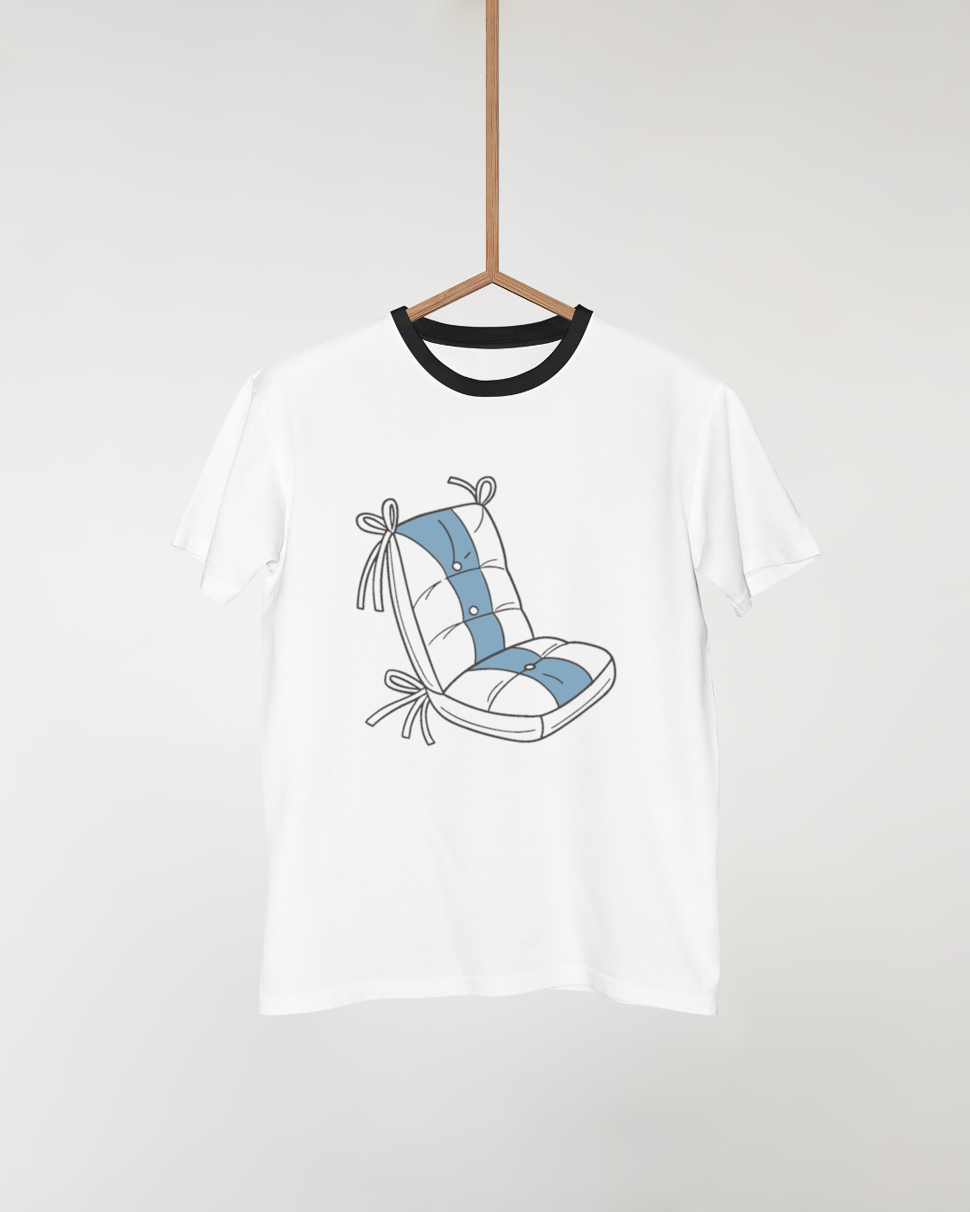 T-shirt affichant une icône numérique avec des tons pastel apportant douceur et confort