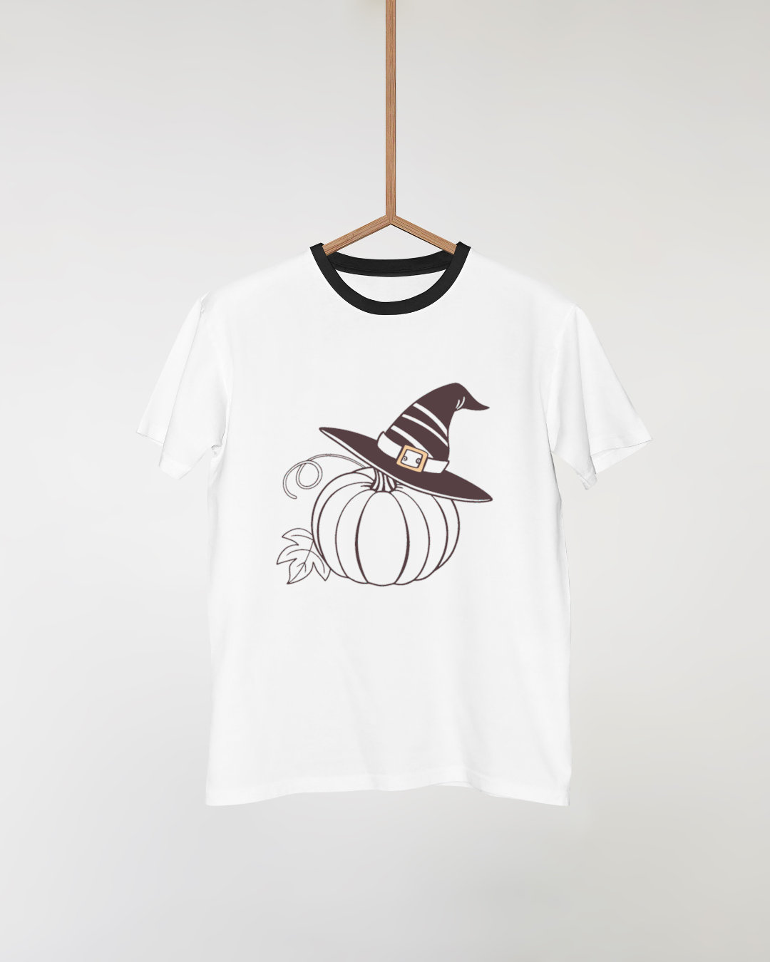 T-shirt avec citrouille captivante motif magique pour hommage à Halloween