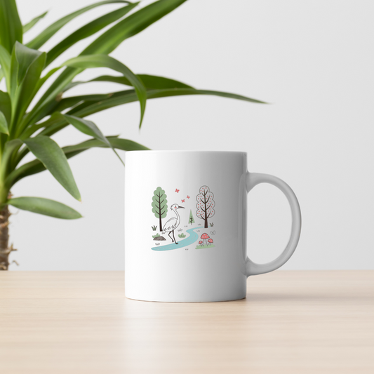 Mug décoré avec héron tranquille au bord d'un ruisseau pour une touche de nature