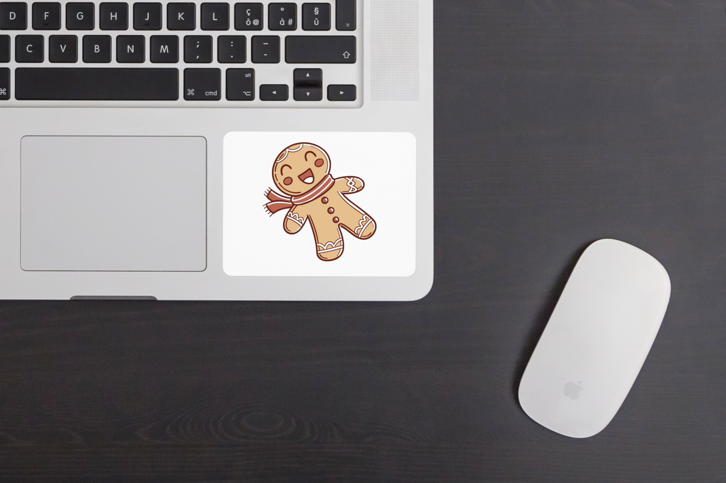 Sticker festif représentant un bonhomme pain d'épices doodle sur fond hivernal