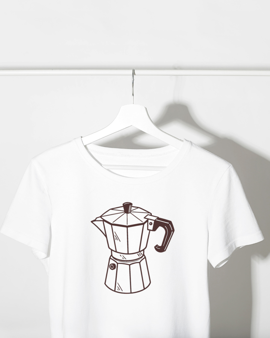 T-shirt au design unique avec cafetière vintage style doodleしゃれ
