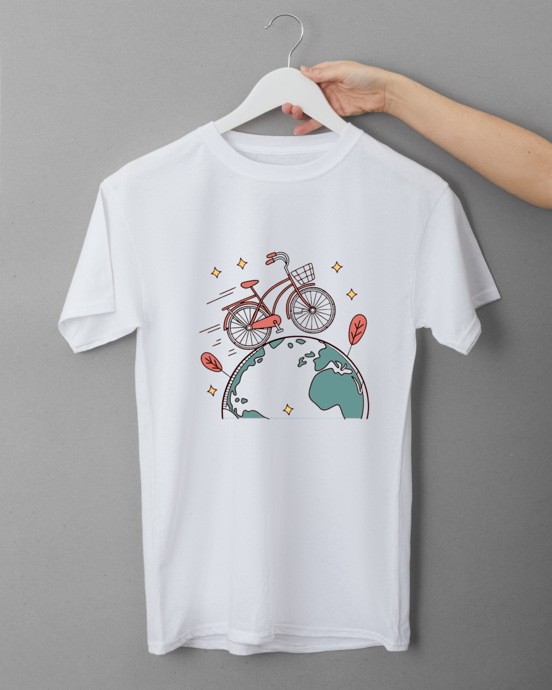 T-shirt avec motif vintage évoquant un vélo en voyage aventures éclatant