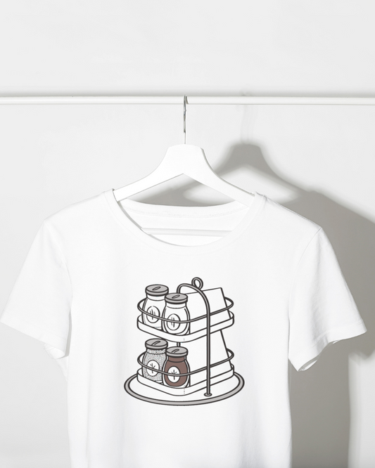 T-shirt minimaliste avec élément vintage décoratif de cuisine sur fond neutre
