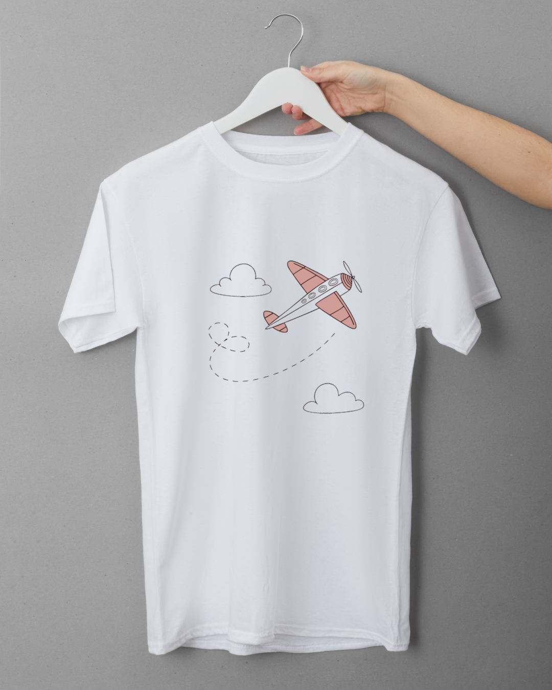 T-shirt style aventure aérienne avec avion rétro emblématique dans des tons pastel