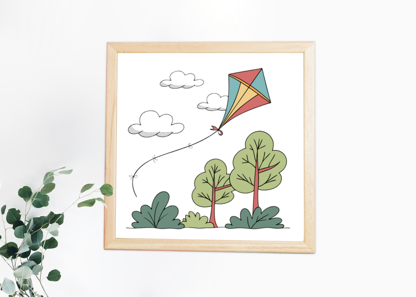 Cadre décoratif avec un cerf-volant coloré sur fond ciel pour une touche outdoor
