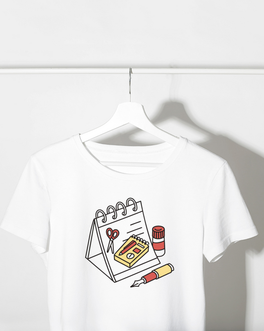 T-shirt artistique avec icône numérique décorative stylisée, moderne et inspirante