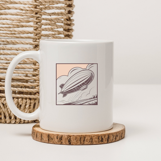 Mockup de mug avec un design dirigeable rétro pour une touche vintage