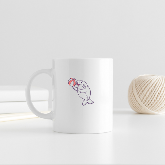 Mug avec un phoque joueur et ballon dans une ambiance plage estivale et fun