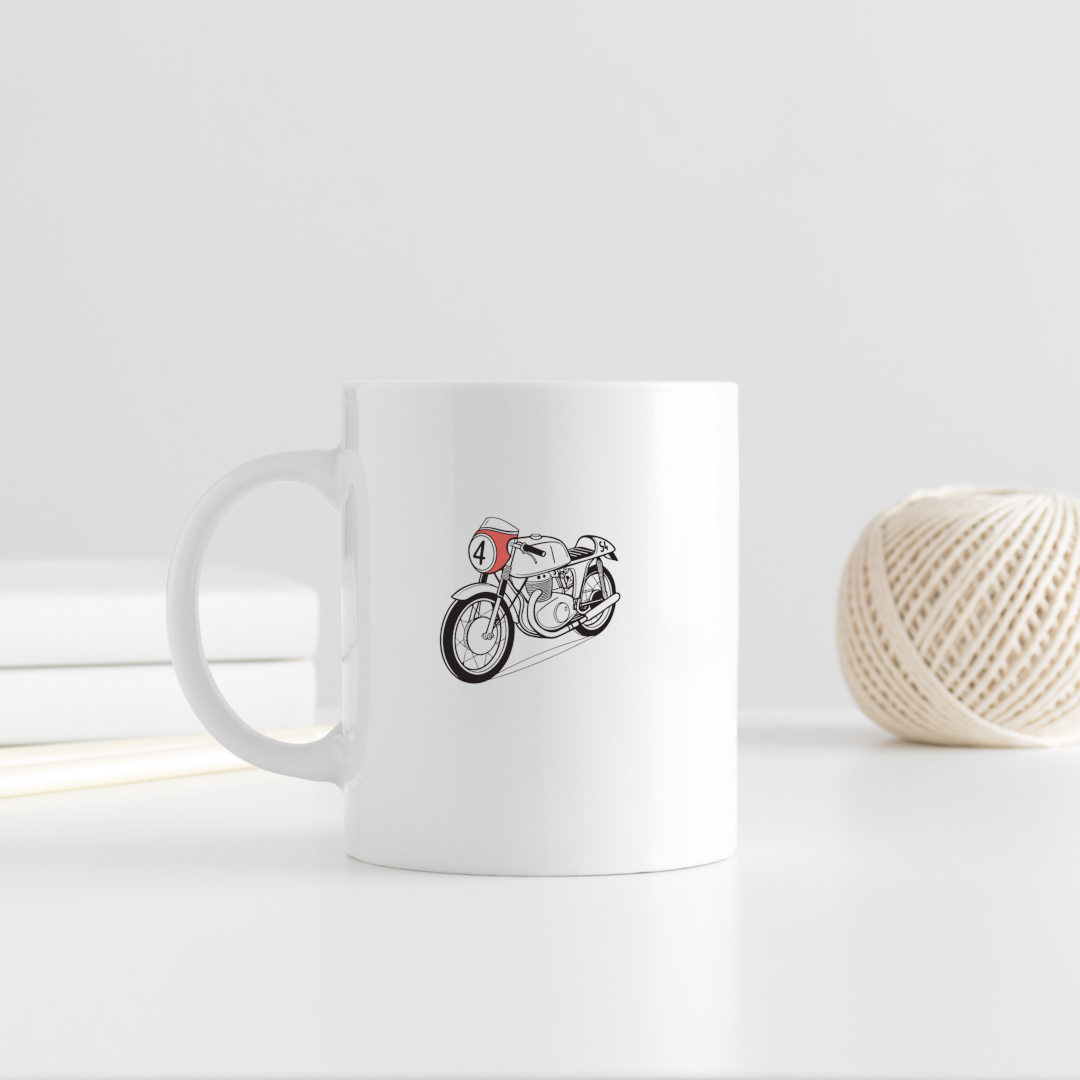 Tasse illustrative avec design vectoriel MV Agusta 500GP stylisé
