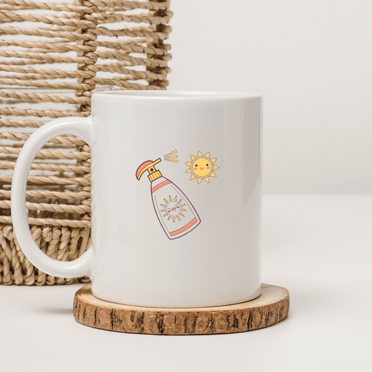 Mug avec visuel de soleil joyeux en style flat pour une ambiance estivale