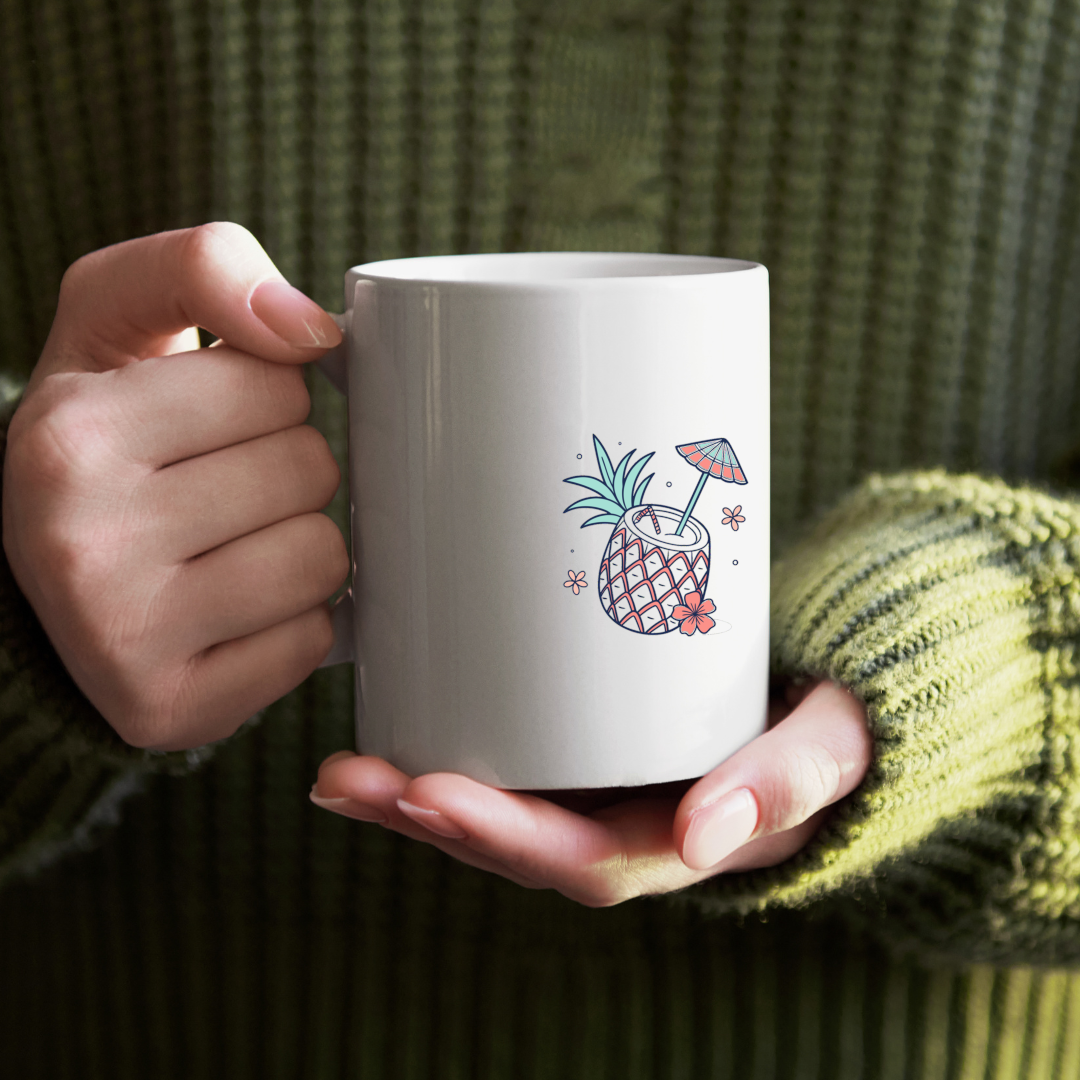 Mug avec motif d'ananas pastel dans un style estival attrayant et tropical