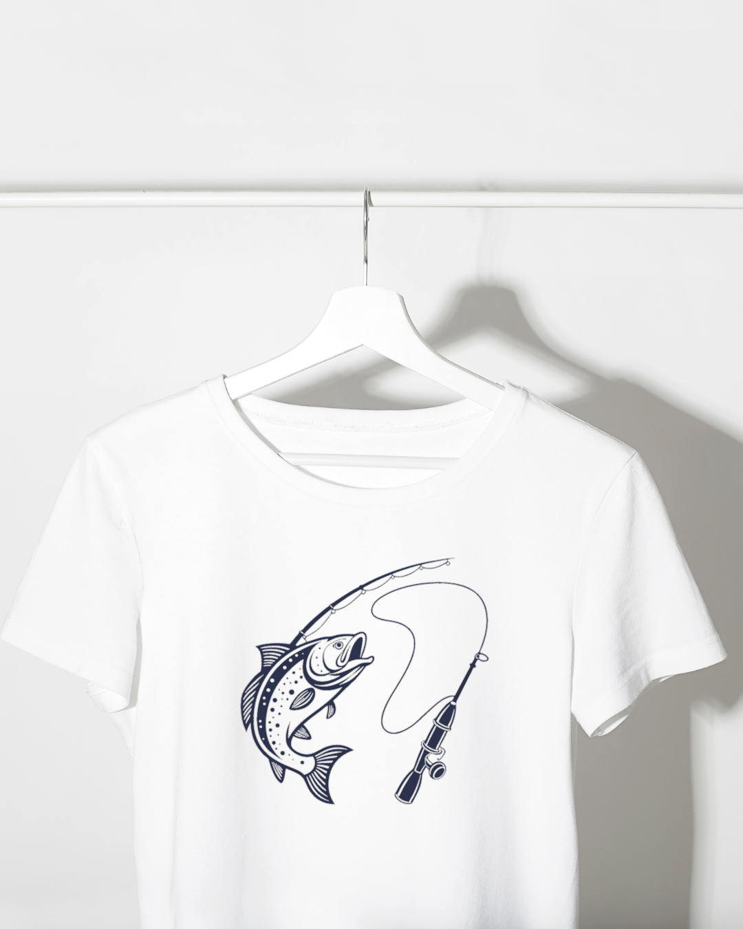 T-shirt style vintage avec une truite sautante et une canne à pêche nostalgique