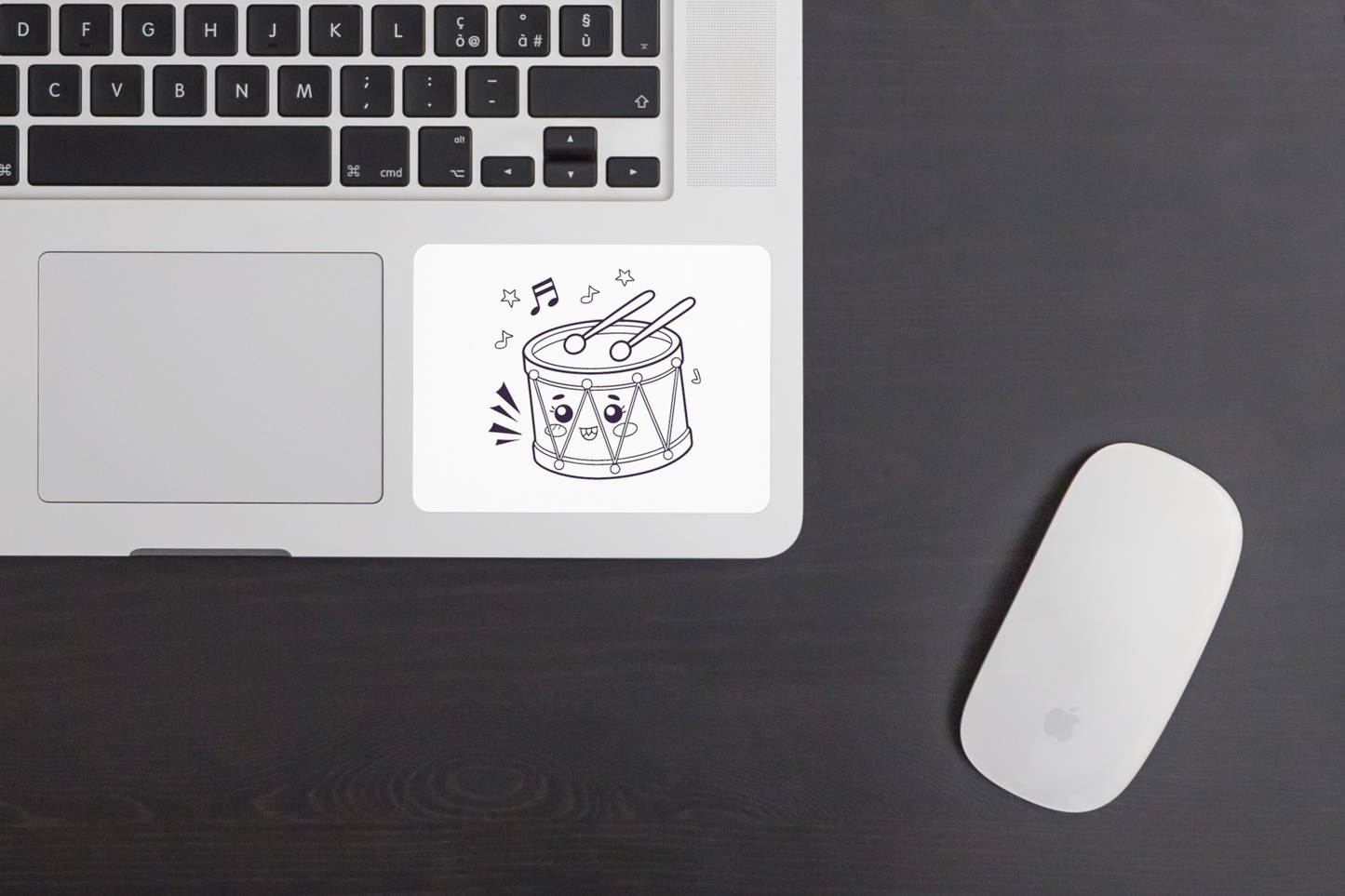 Sticker de tambour kawaii pour personnalisation amusante.