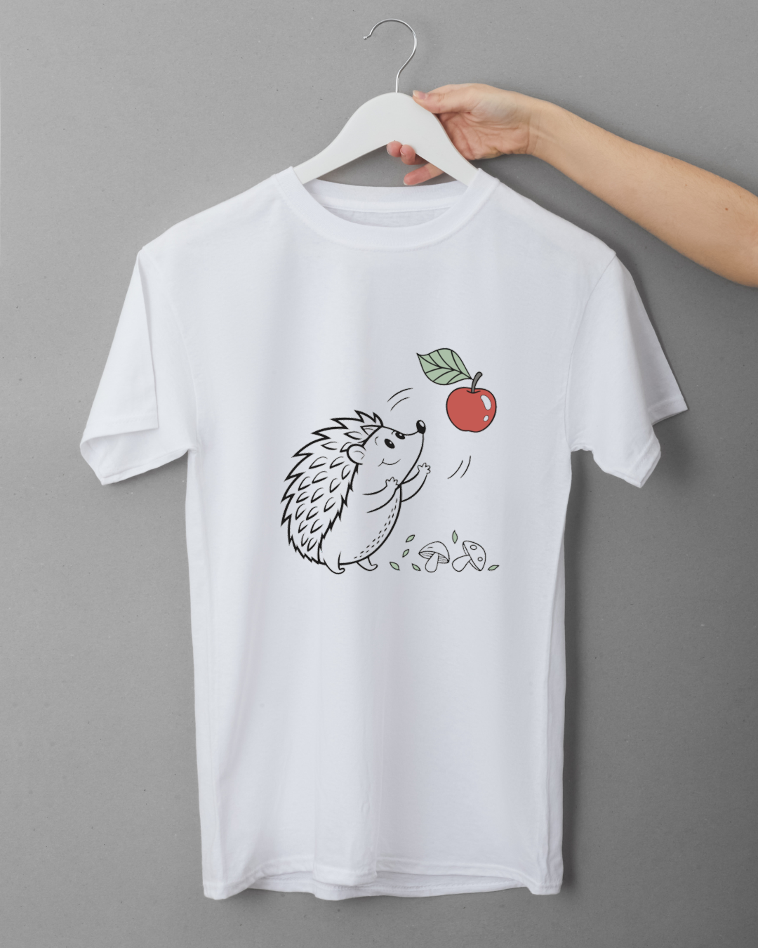 T-shirt avec hérisson joyeux et pomme style doodle pour une touche nature
