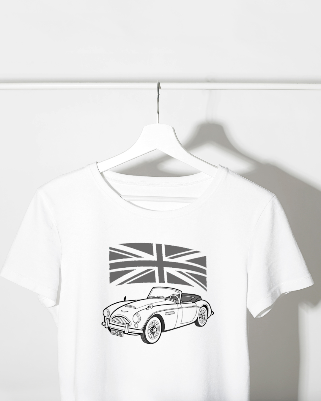 Voiture Vintage en Action | Style Retro SVG | Thème Britannique