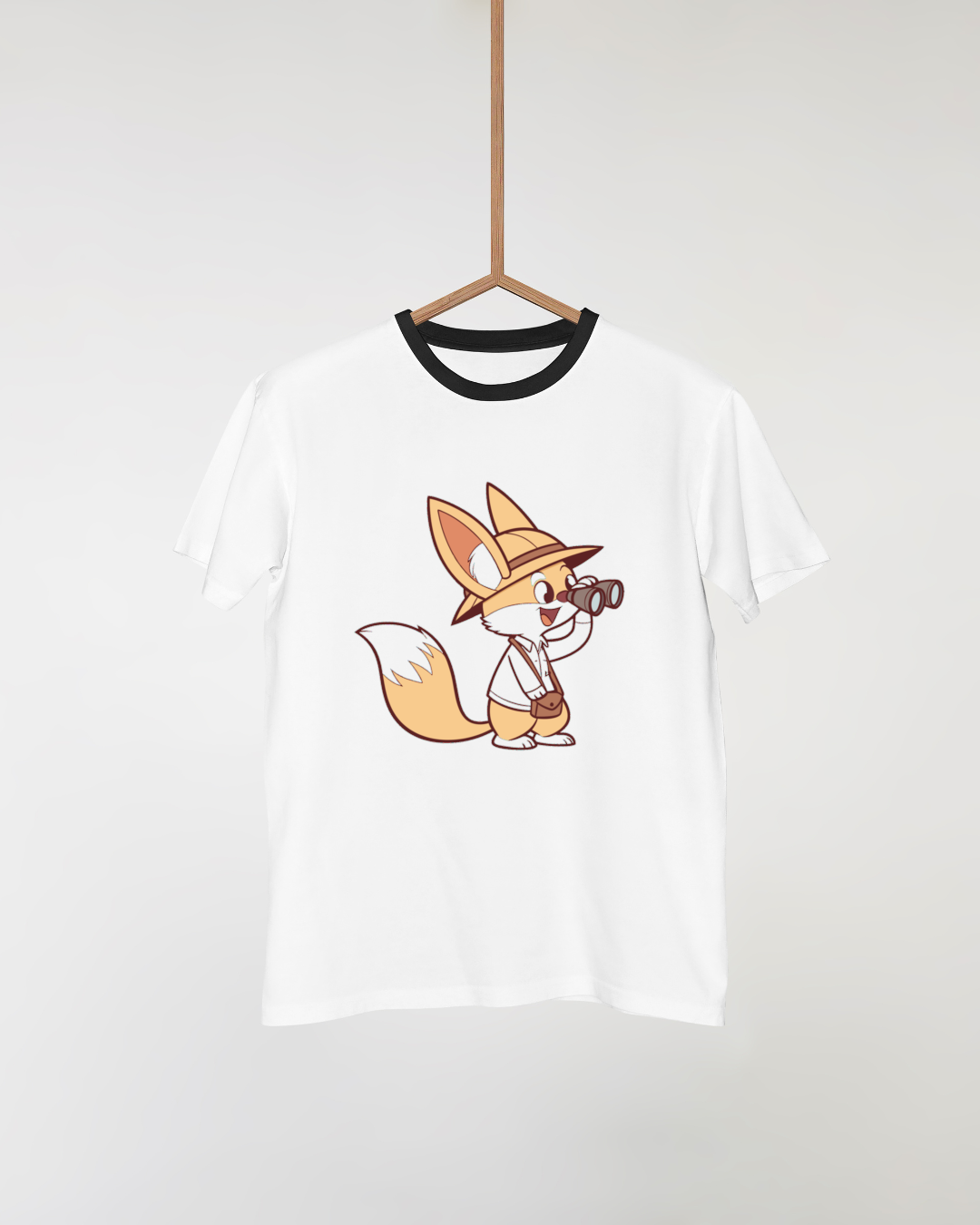 T-shirt style cartoon avec fennec curieux en pleine aventure safari captivante
