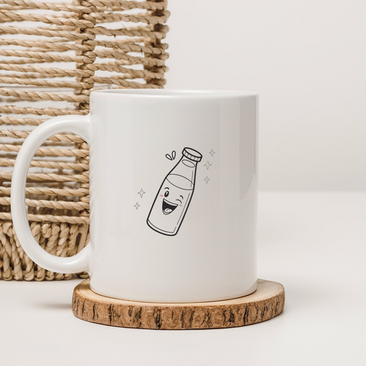 Design kawaii de bouteille de lait sur mug, pour un look fun.