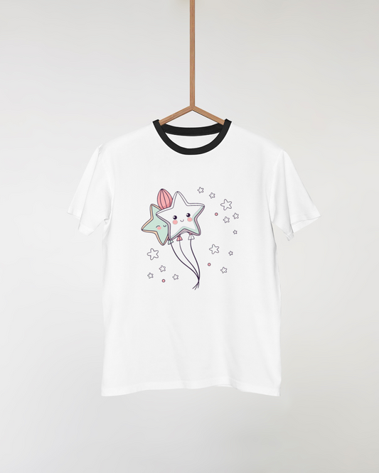 Design kawaii d'un ballon étoile sur t-shirt, parfait pour enfants.