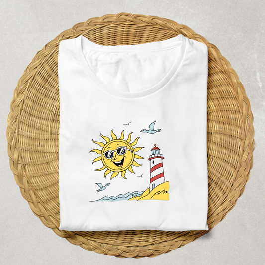 T-shirt avec un soleil souriant cartoon, parfait pour un look estival amusant