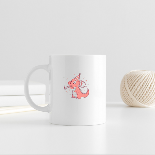 Illustration de dragon kawaii sur mug, parfait pour cadeaux uniques