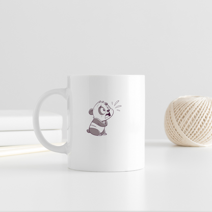 Mug avec panda surpris en doodle illustratif détail charmant pour une pause café