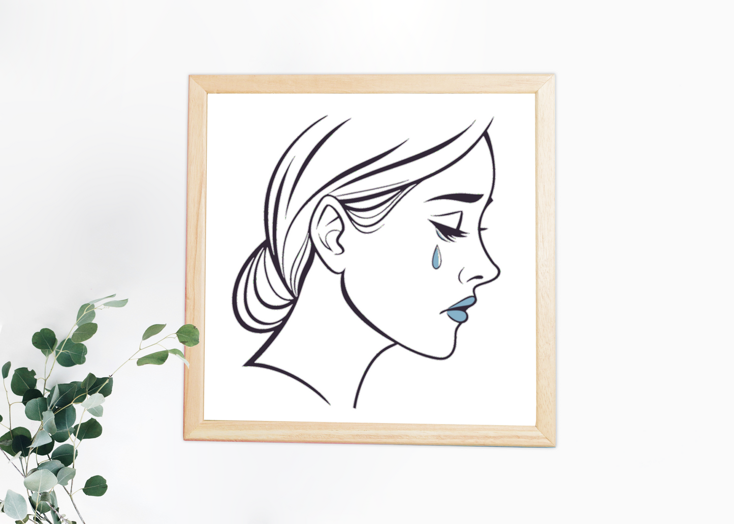 Cadre décoratif moderne avec une femme au regard mélancolique en fond artistique