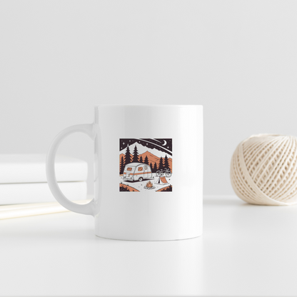 Illustration caravane sur mug pour amoureux du camping et de l'art vintage.