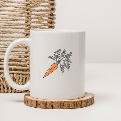 Mug avec une joyeuse carotte illustrée pour un jardinage amusant et coloré
