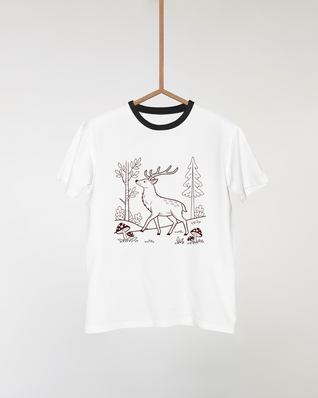 T-shirt avec dessin élégant d'un cerf marchant dans une forêt enchantée