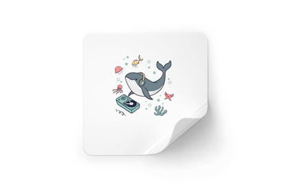 Sticker humoristique représentant une baleine DJ dans une aventure musicale stylisée