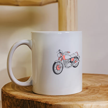 Design de moto sur tasse, ajoutant du charme vintage.