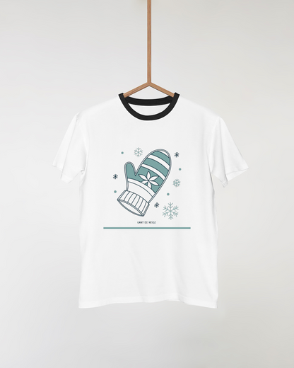 T-shirt avec motif gant de neige minimaliste évoquant l'esprit hivernal distinctif