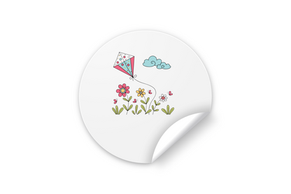 Sticker avec un cerf-volant doodle coloré dans un ciel d'été ensoleillé