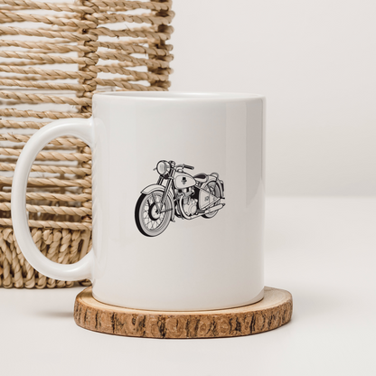 Design de moto rétro sur une tasse pour décoration quotidienne