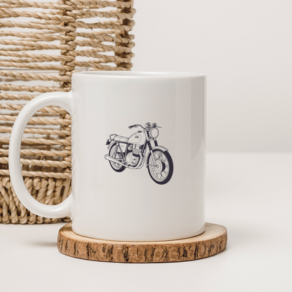 Design Honda CB450 sur mug, parfait pour les amateurs de motos classiques.