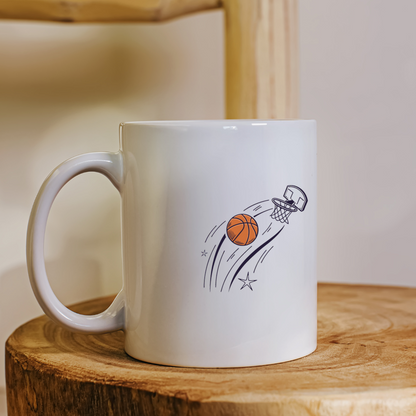 Mug décoré d'une icône dynamique de dunk de basket apportant énergie et passion