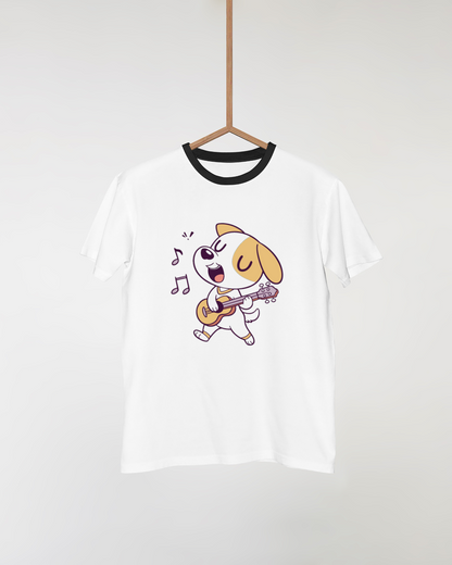 T-shirt avec chien doodle jouant de la guitare dans une ambiance musicale