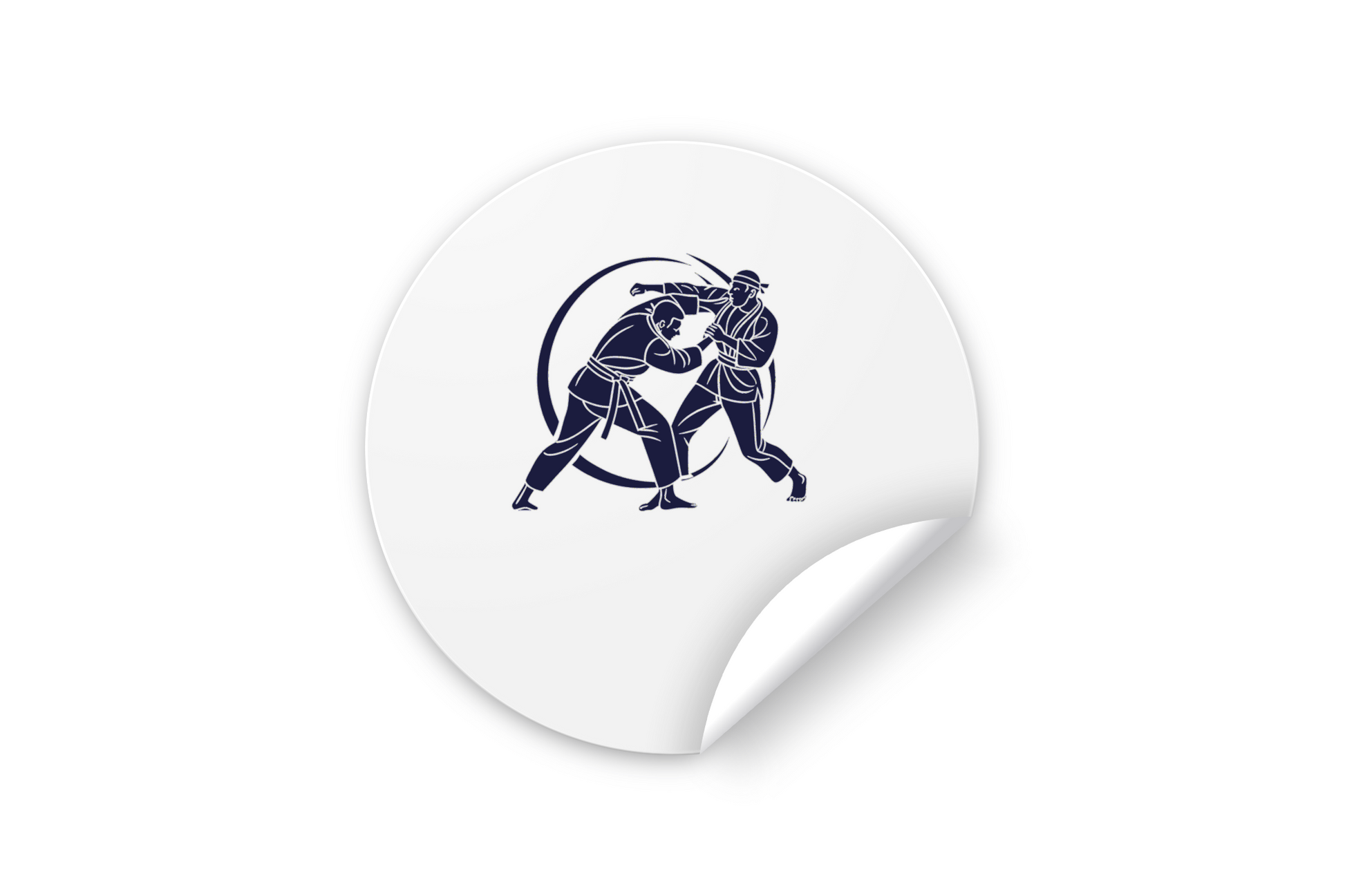 Sticker dynamique illustrant un combat de karatekas, plein d'énergie et de mouvement