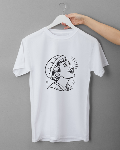 T-shirt joyeux avec icône d'enfant riant vers le ciel éclatant et coloré