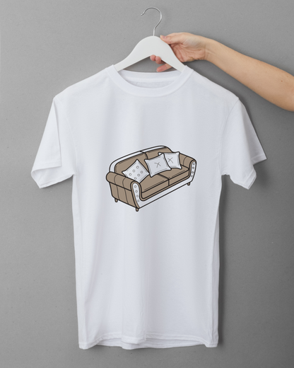 T-shirt cosy avec icône vectorielle de canapé créant une ambiance confortable