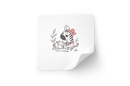 Sticker minimaliste aux motifs de zèbre joyeux sur fond blanc élégant et moderne