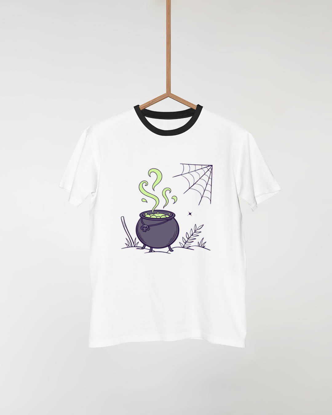 T-shirt stylisé avec motif magique chaudron fumant ambiance Halloween