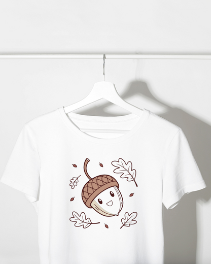 T-shirt avec un gland souriant style kawaii parfait pour une ambiance automnale